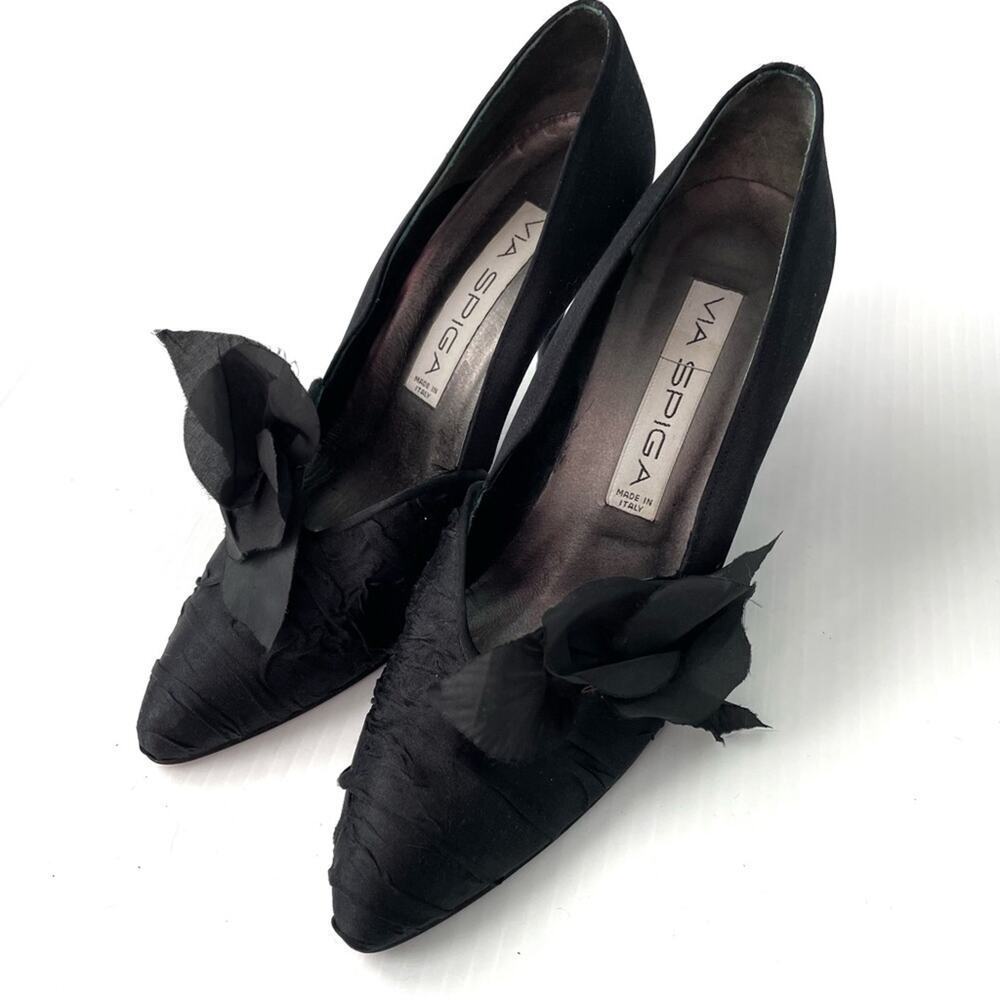 Via Spiga Made in Italy pointy toe pumps